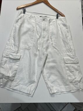 Sean John White Cargo Shorts with Utility Pockets 100% linen
